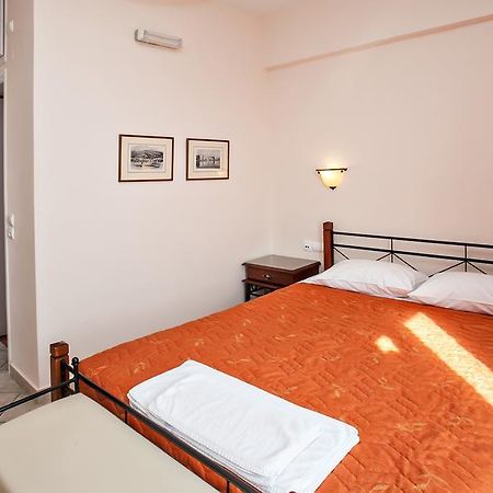 Hotel Arxontiko Tínos Exteriér fotografie