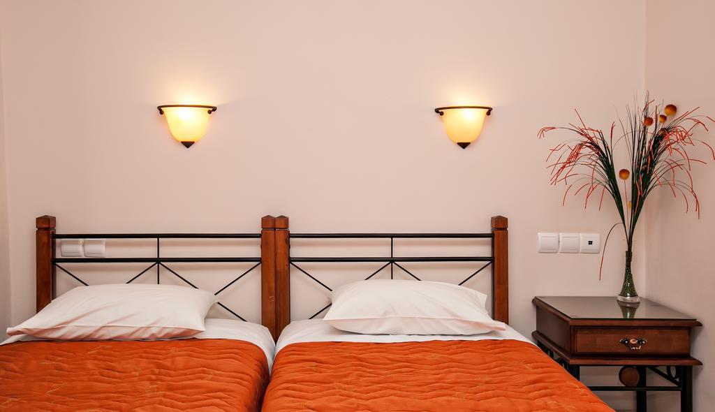 Hotel Arxontiko Tínos Exteriér fotografie
