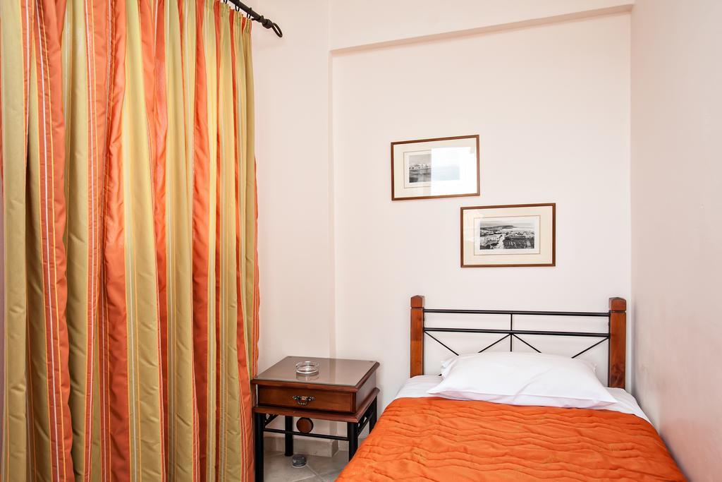 Hotel Arxontiko Tínos Exteriér fotografie